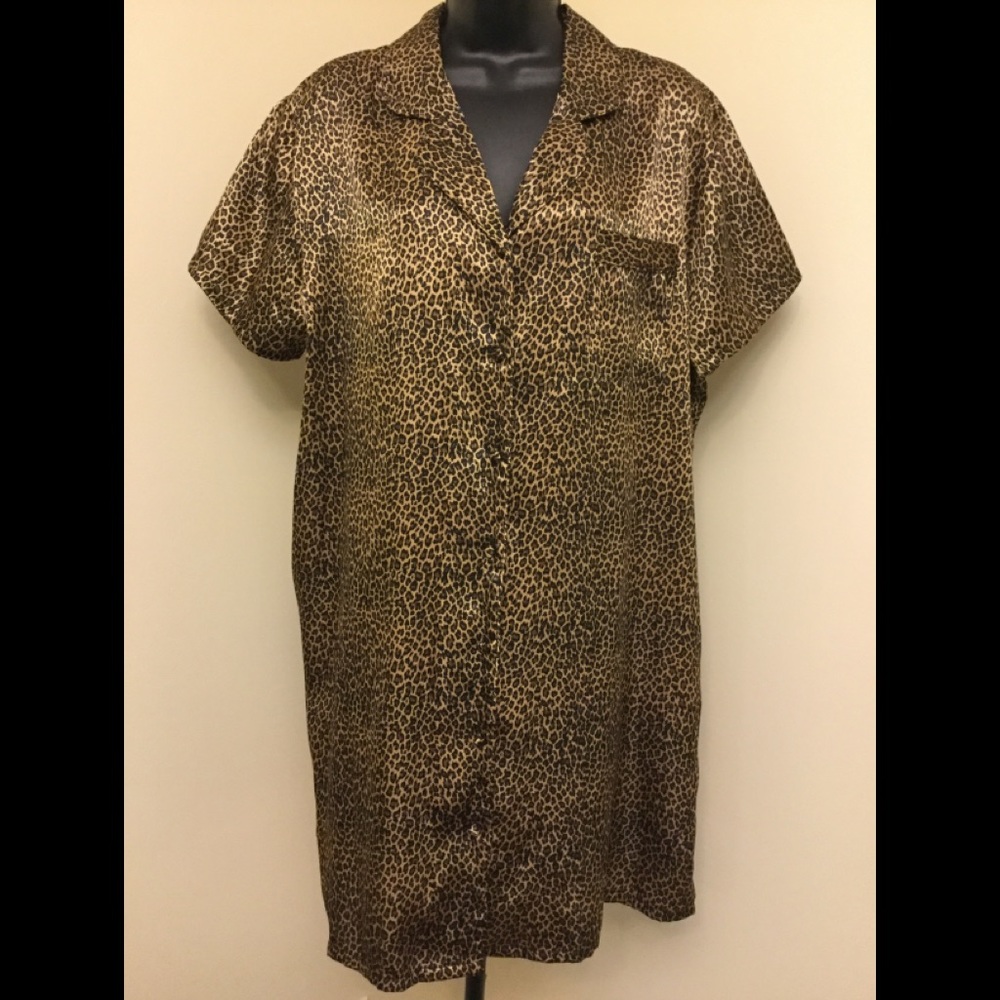 Morgan Taylor Intimates Leopard Print Top Sz. Lg